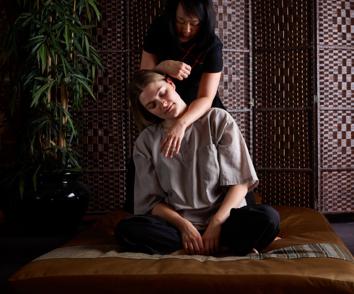 thai massage