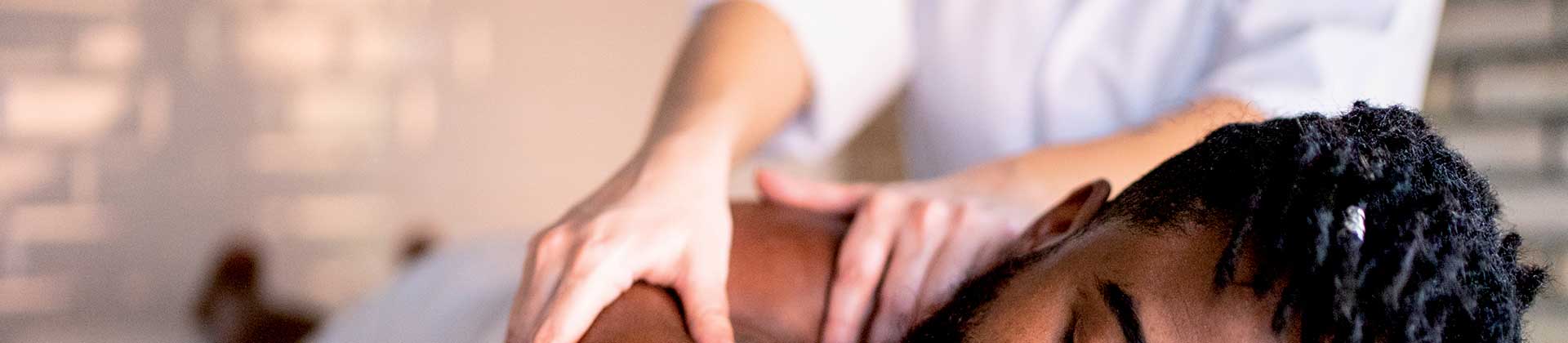 massagetherapeut